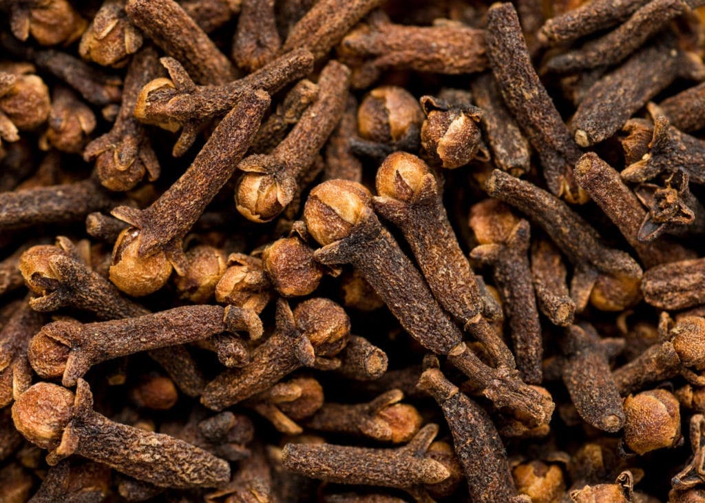 Clove Bud Oil Indonesian HEADER